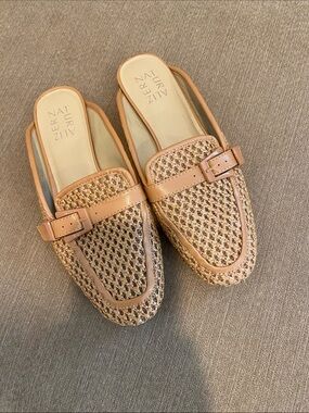 Naturalizer Woven Tan & Cream Slip-On Loafers with Buckle Detail